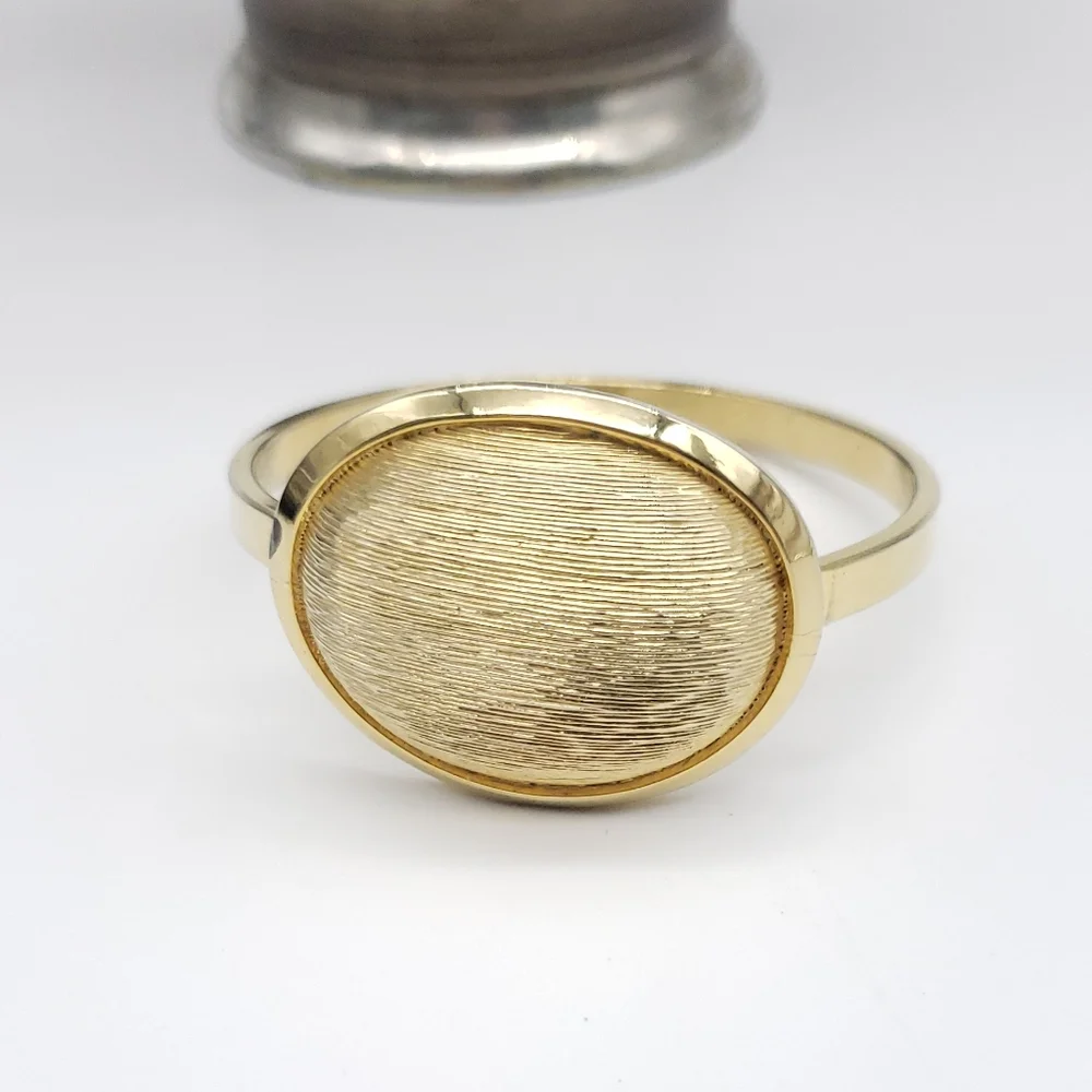 Unique Gold Tone Oval Statement Bracelet Hinged Bracelet